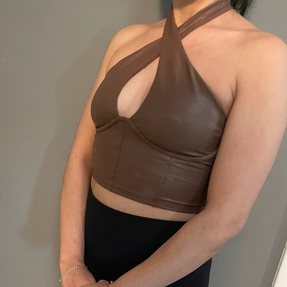 Naked wardrobe Halter Crop Top Drip Crossover 🤎 - Picture 3 of 5